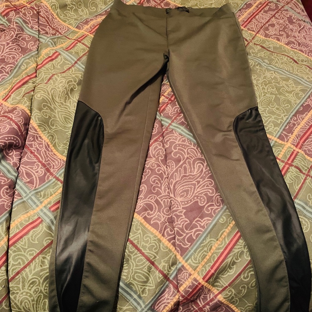Kardashian Kollection Pants